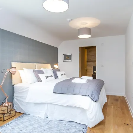 The Cedars, Pullwood Bay Hébergement de vacances *