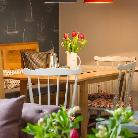 The Cedars, Pullwood Bay Ambleside